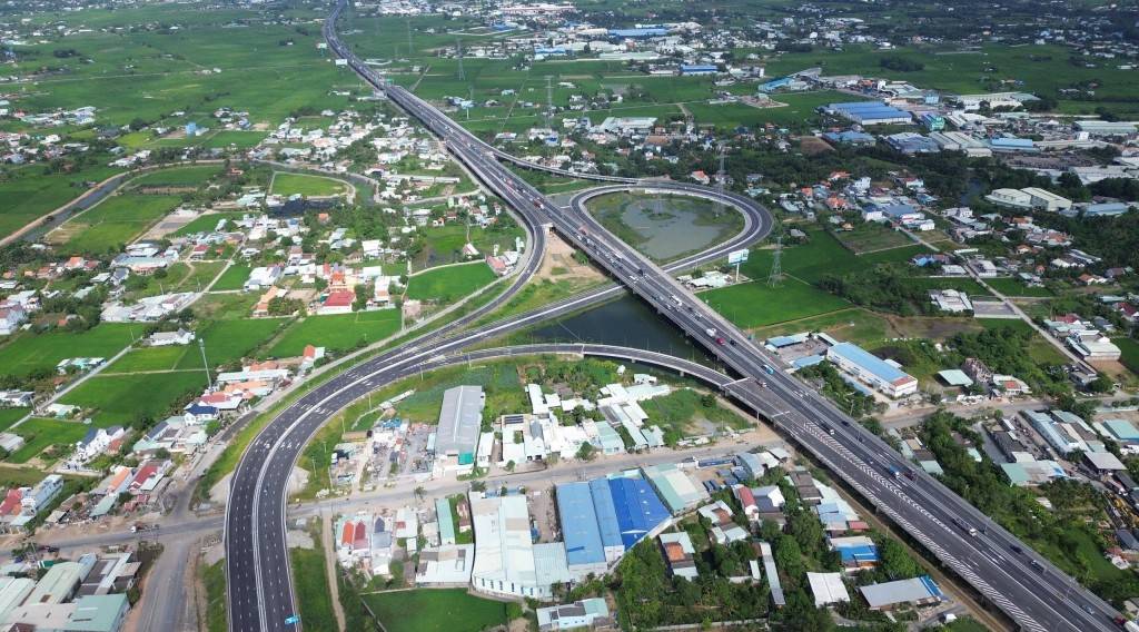 Tây Ninh thúc đẩy đầu tư hạ tầng giao thông và kinh tế cửa khẩu
