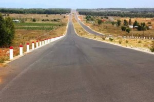 Lâm Đồng quyết liệt tháo gỡ vướng mắc mặt bằng, đẩy nhanh tiến độ đường ven biển ĐT.719B