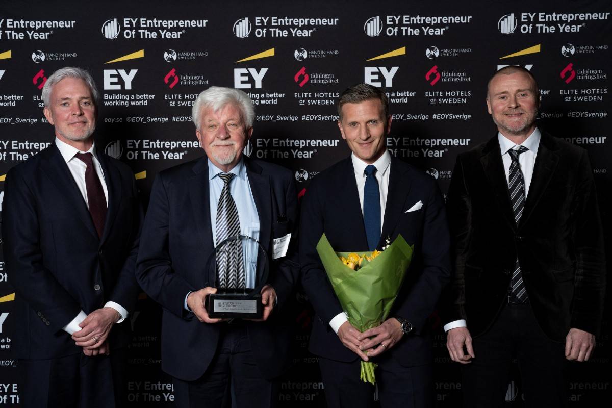 Gia đình Andersson được trao EY Family Enterprise Award of Excellence Sweden 2023, giải thưởng tôn vinh những doanh nghiệp gia đình có mô hình quản trị, chuyển giao thế hệ và phát triển bền vững tiêu biểu tại Thụy Điể