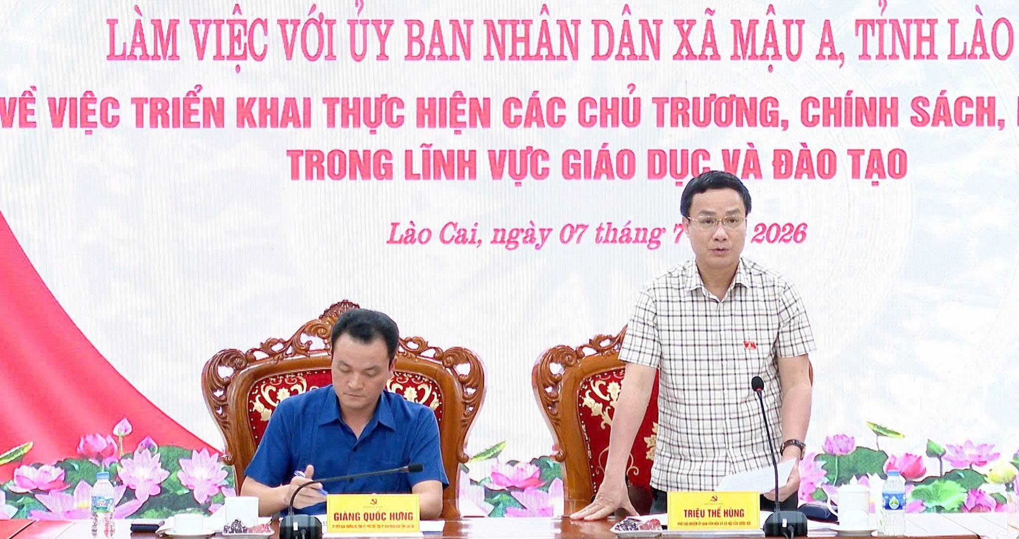 Ủy ban Văn hóa và Xã hội của Quốc hội do ông Triệu Thế Hùng, Phó Chủ nhiệm Ủy ban