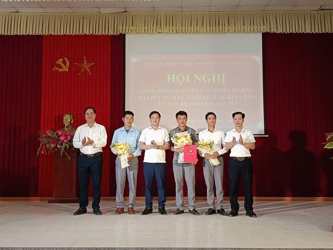 Mỏ Vàng (Lào Cai) công bố nghị quyết, kiện toàn tổ chức bộ máy sau sắp xếp, nâng cao hiệu lực quản lý cơ sở