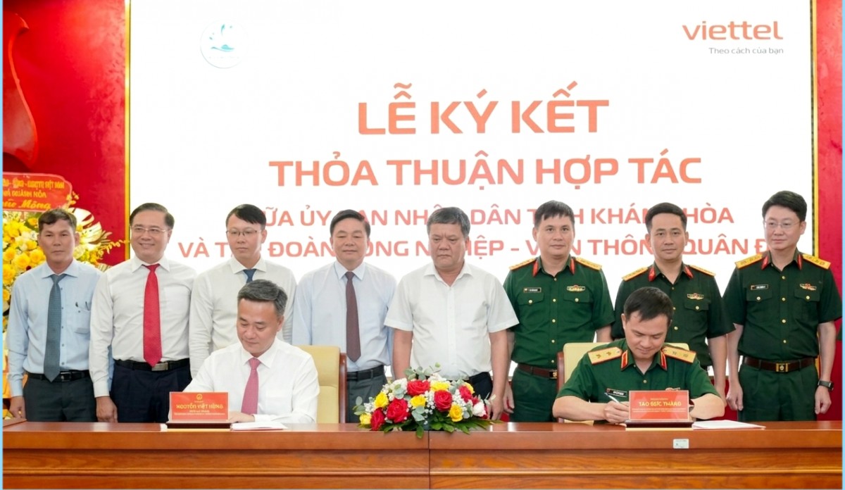 Khánh Hòa và Tập đoàn Viettel ký kết hợp tác chiến lược đẩy mạnh chuyển đổi số toàn diện