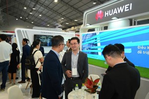 Huawei Digital Power mang hệ sinh thái AI cho doanh nghiệp tới Solar & Storage Live Vietnam 2026