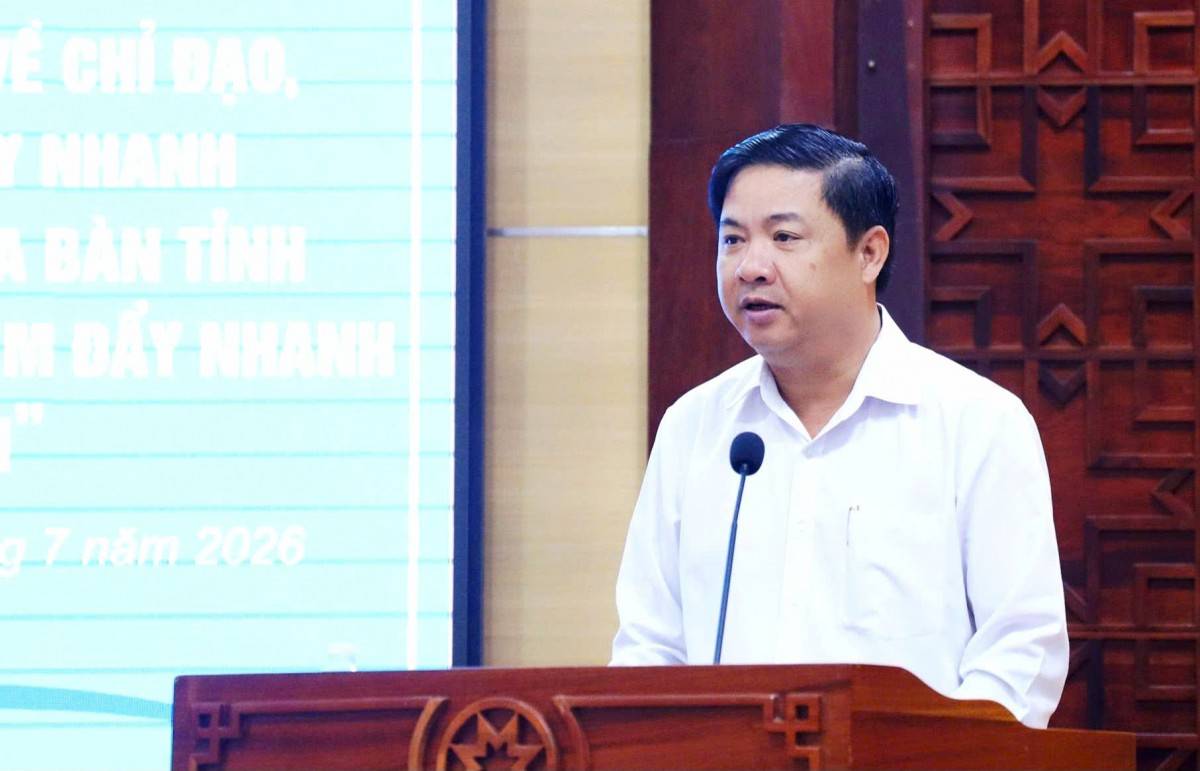 Bí thư Tỉnh ủy Đắk Lắk Lương Nguyễn Minh Triết nhấn mạnh: Lấy hiệu quả công việc, sản phẩm thực tế và mức độ hoàn thành nhiệm vụ làm thước đo đánh giá tập thể, cá nhân và người đứng đầu (Ảnh: Cổng Thông tin điện tử Đắk Lắk)