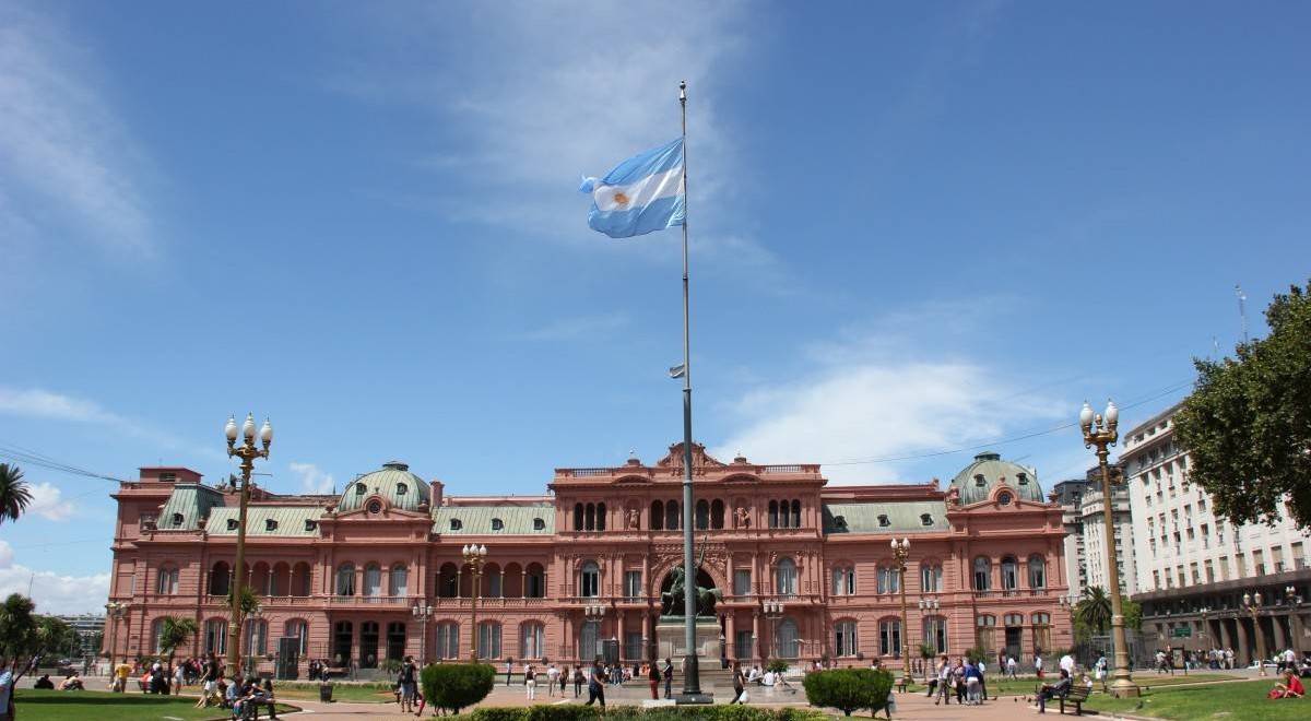 Argentina thúc đẩy cải cách ngân sách nhằm siết chặt chi tiêu công