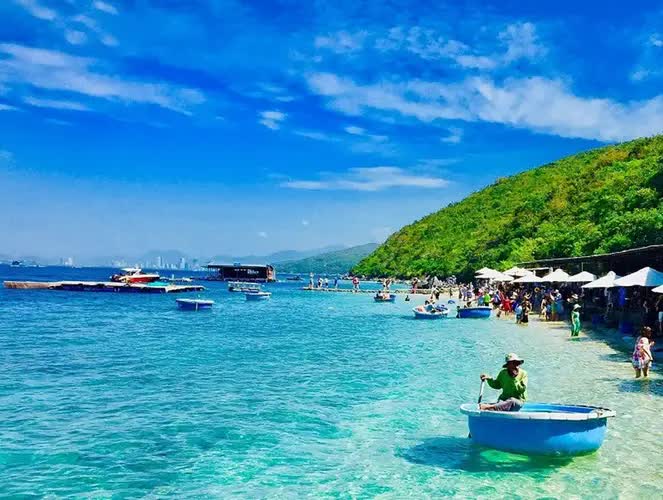 Nha Trang kiến tạo đô thị thông minh đáng sống: Công nghệ phục vụ con người và du lịch xanh