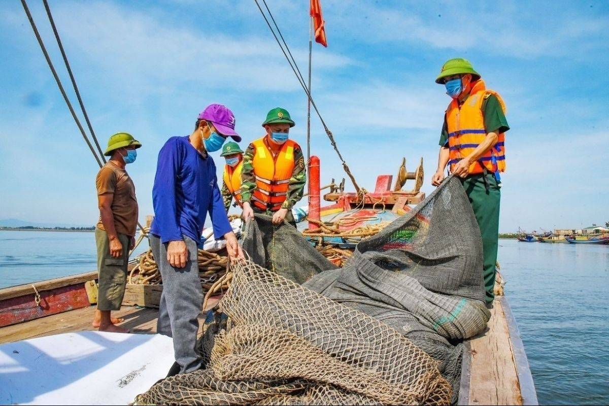 Hà Tĩnh tăng tốc tuyên truyền Nghị định 246 trước thời điểm siết xử phạt vi phạm khai thác thủy sản