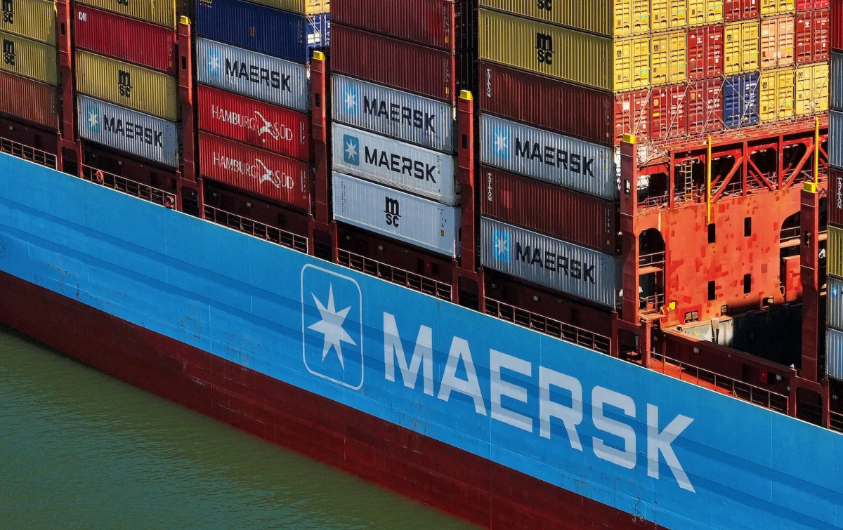 Maersk nối lại tuyến vận tải qua kênh đào Suez, rút ngắn hành trình tới 14 ngày