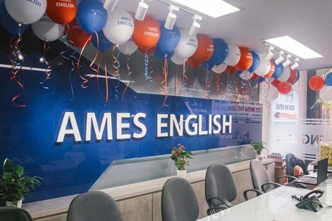 Nhiều vi phạm được chỉ ra tại Công ty AMES chi nhánh Hà Nội, trong đó có việc sử dụng giáo viên Việt Nam không đủ tiêu chuẩn giảng dạy ngoại ngữ (Ảnh: Công an TP Hà Nội).