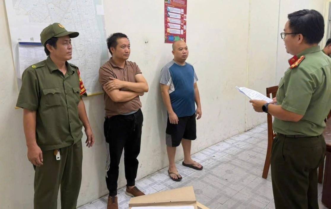 Chiêu lừa đầu tư tiền ảo cũ rích vẫn khiến hàng triệu người sập bẫy vì ham lãi khủng