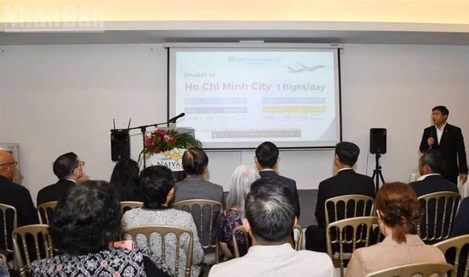 Các đường bay kết nối Việt Nam và Thái Lan của Vietnam Airlines được giới thiệu tại diễn đàn