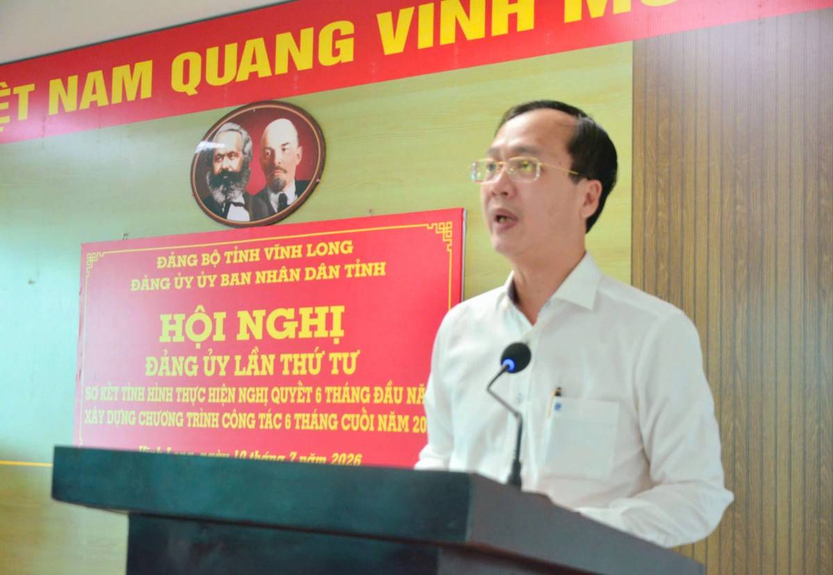 Bí thư Đảng ủy – Chủ tịch UBND tỉnh Trần Trí Quang 