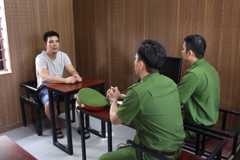 Quảng Trị: Triệt phá đường dây cá độ bóng đá liên tỉnh 400 tỷ đồng