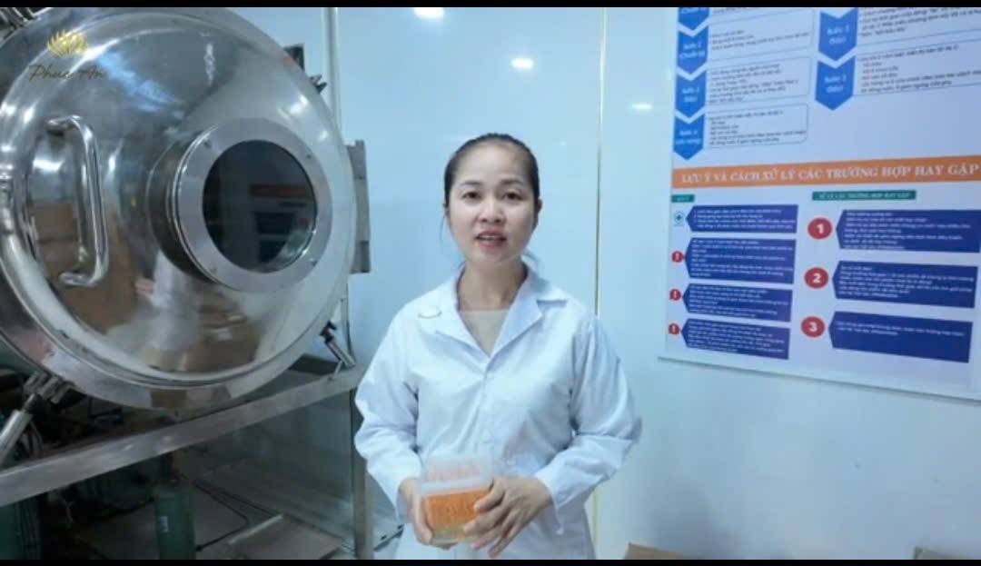bà Trần Thị Ngọc Thắm, Giám đốc Công ty Cổ phần Dược liệu Đông trùng Hạ thảo Phúc An, 