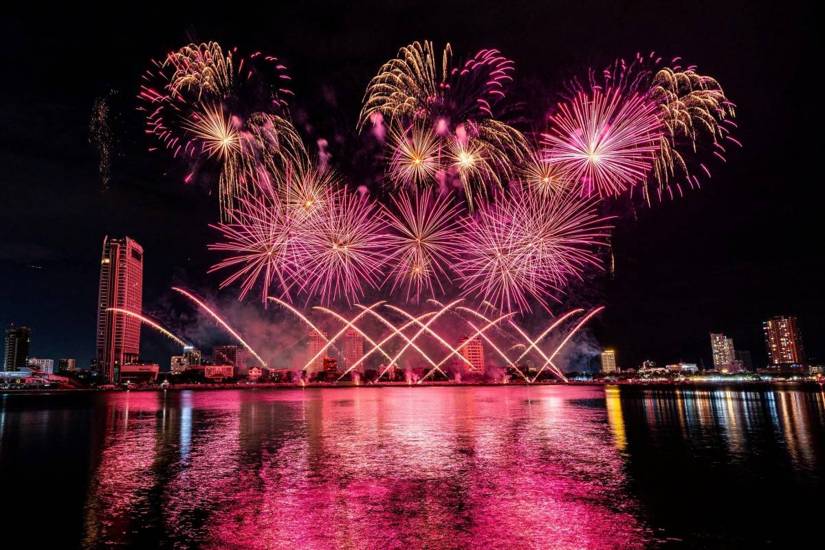 Lễ hội pháo hoa DIFF 2026: Ba sách lược cần thay đổi!