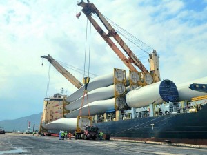 Hà Tĩnh tìm cách giảm chi phí logistics, tháo gỡ điểm nghẽn cho doanh nghiệp