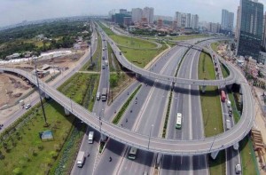 Bộ Xây dựng siết tiến độ dự án giao thông, yêu cầu không lùi thời hạn hoàn thành