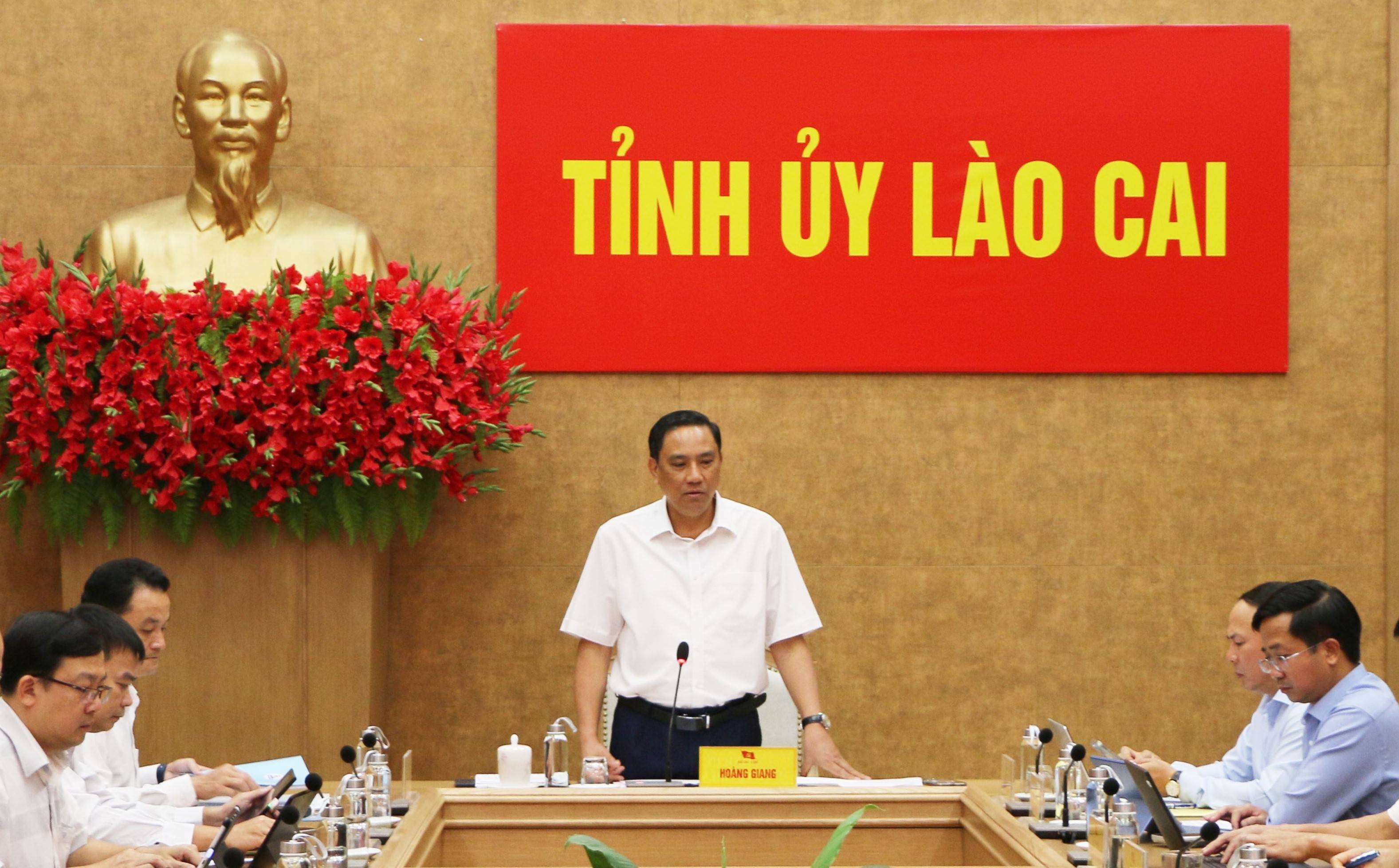 Hoàng Giang - Phó Bí thư Thường trực Tỉnh ủy, Chủ tịch HĐND tỉnh, Phó Trưởng Ban Thường trực Ban Chỉ đạo phát triển khoa học, công nghệ, đổi mới sáng tạo và chuyển đổi số tỉnh