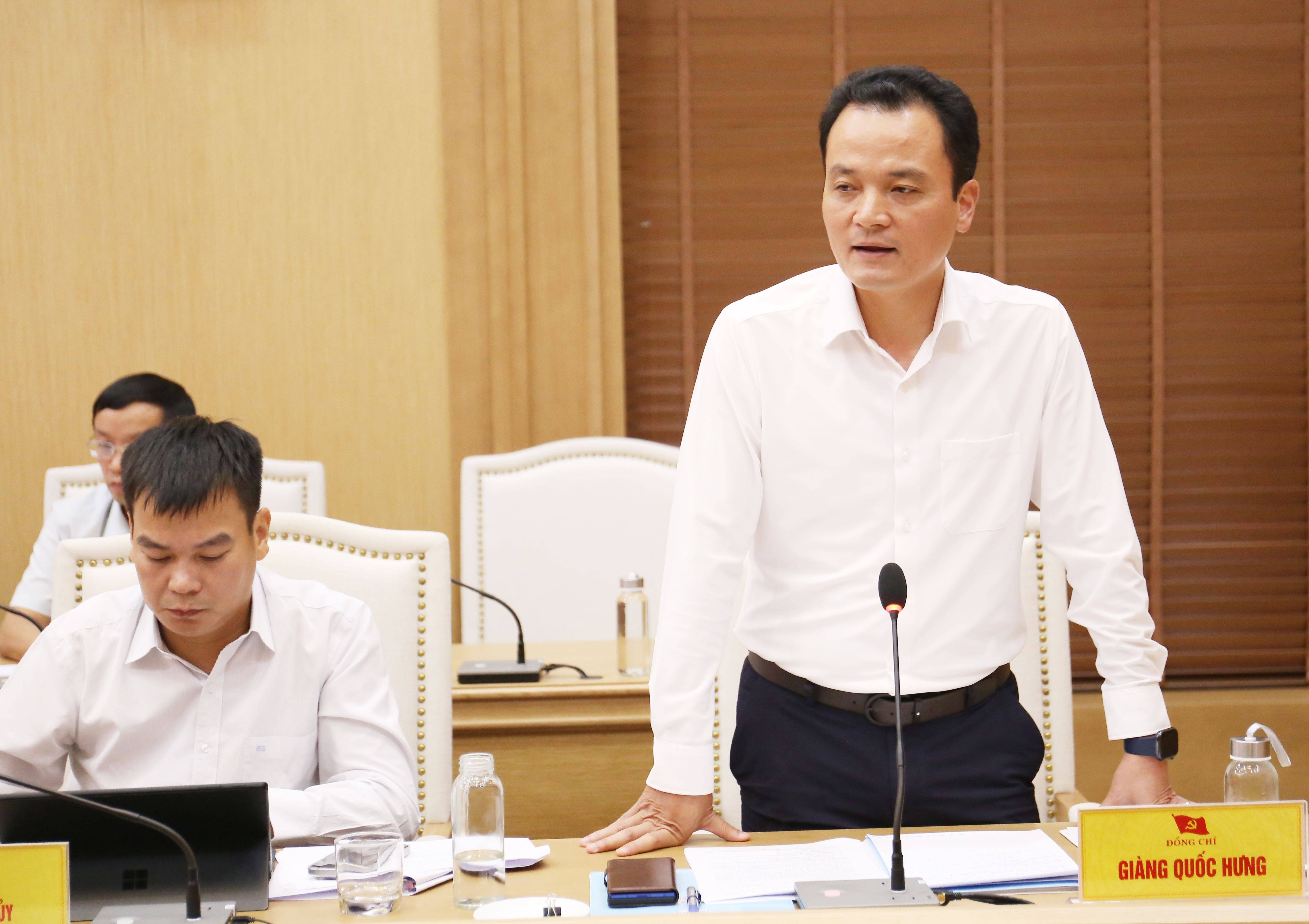 Giàng Quốc Hưng - Phó Chủ tịch UBND tỉnh phát biểu tại Hội nghị