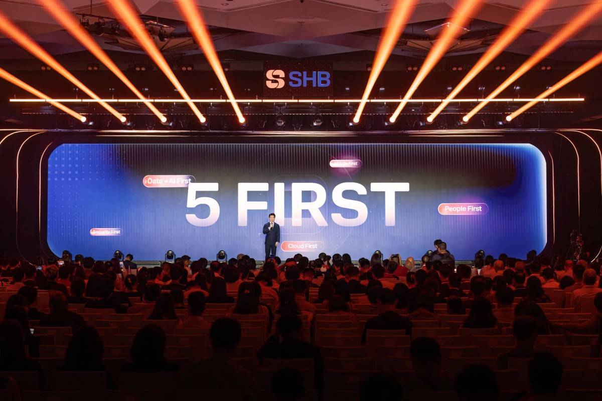 Trên nền tảng công nghệ, SHB ứng dụng “5 First tạo nền tảng cho việc xây dựng ngân hàng số hiện đại, an toàn và linh hoạt”