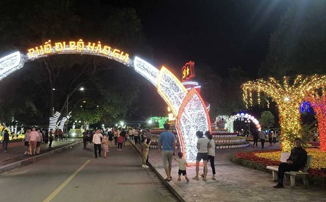 Phố đi bộ Hào Gia - Phường Yên Bái