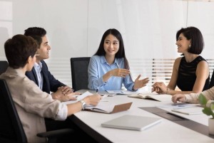 Đầu tư cho lớp lãnh đạo kế cận trong chiến lược quốc tế hóa