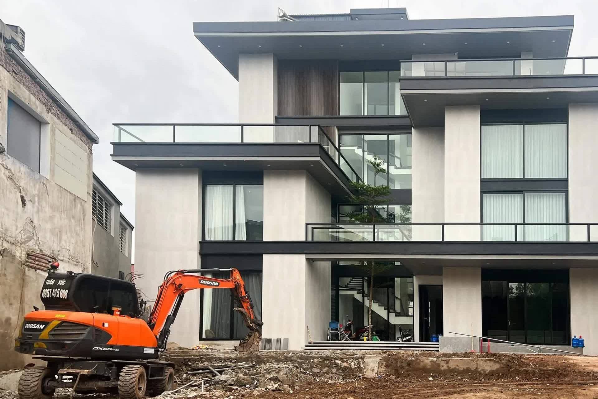 Hà Nội thí điểm miễn giấy phép xây dựng nhà ở riêng lẻ tại 126 xã, phường