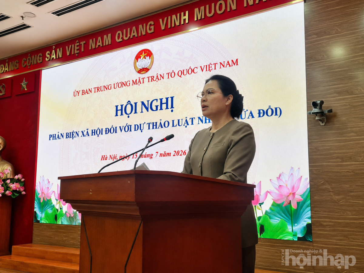 Phó Chủ tịch - Tổng Thư ký Ủy ban Trung ương Mặt trận Tổ quốc Việt Nam Hà Thị Nga: Cần đổi mới tư duy Luật Nhà ở
