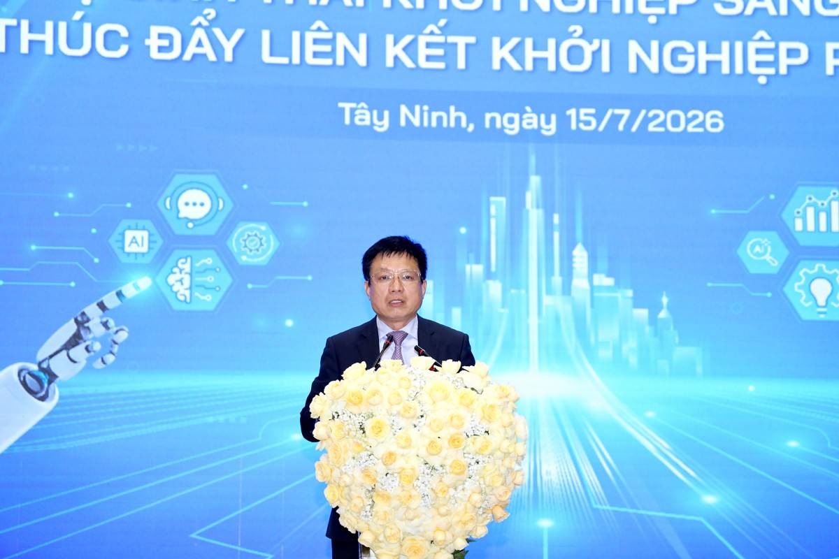 TS Hồ Sỹ Hùng – Chủ tịch Liên đoàn Thương mại và Công nghiệp Việt Nam VCCI