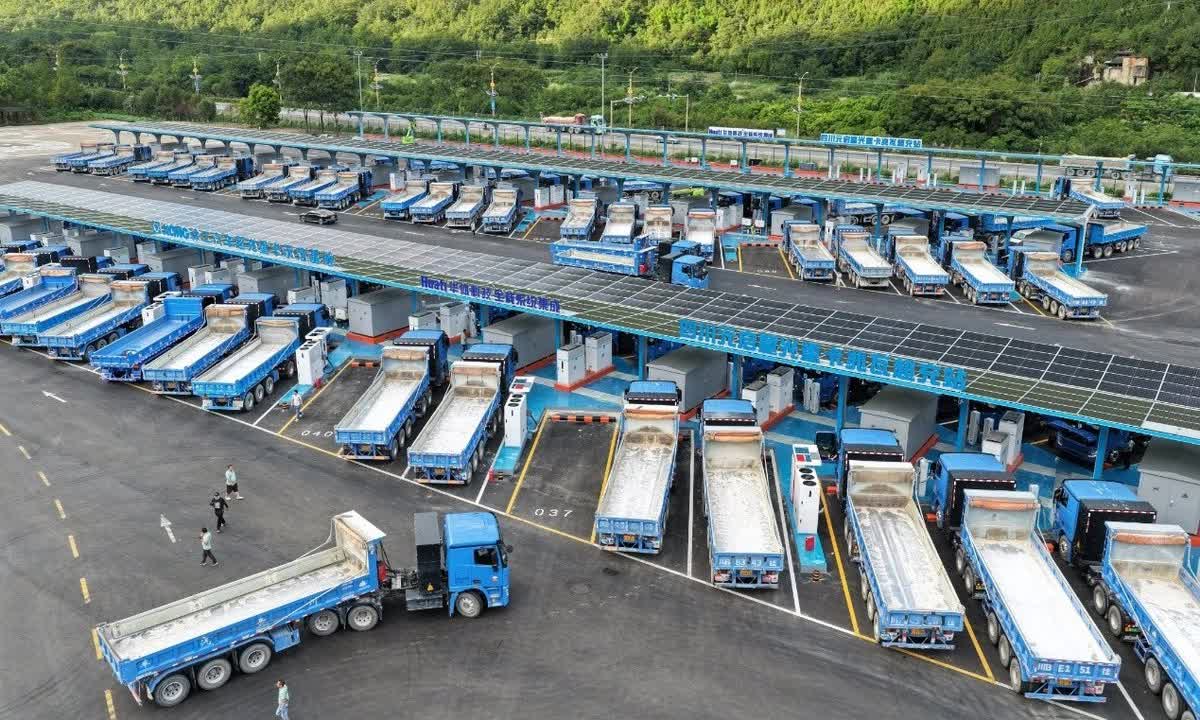 Hiệp hội Vận tải ôtô Việt Nam cảnh báo nguy cơ thiếu hụt nghiêm trọng lái xe hạng nặng