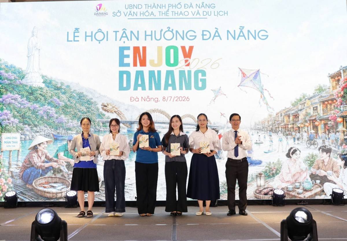 Lễ hội Tận hưởng Đà Nẵng: Du lịch chạm văn hóa nền tảng?