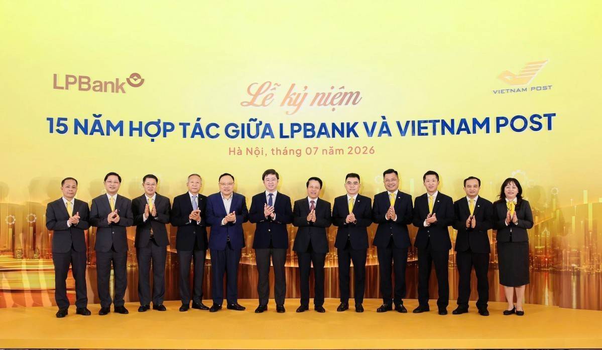 LPBank và Vietnam Post nâng tầm hợp tác chiến lược, hướng tới mô hình ngân hàng - bưu điện tiêu biểu của Việt Nam và khu vực