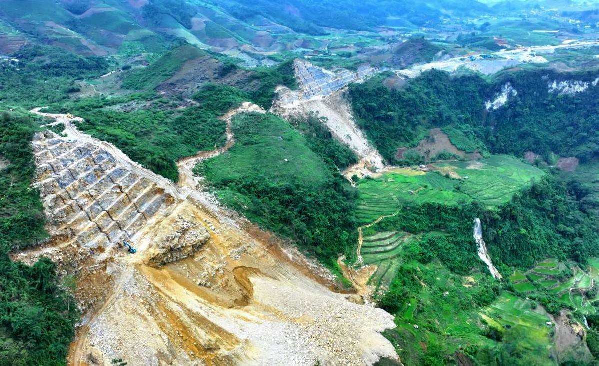 Sơn La tăng tốc giải ngân vốn đầu tư công, dồn lực cho cao tốc Hòa Bình - Mộc Châu