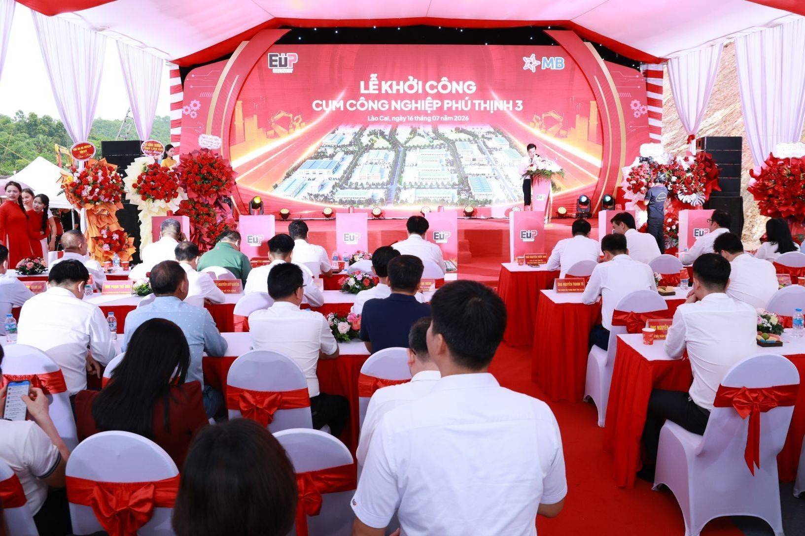 Lào Cai khởi công Cụm công nghiệp Phú Thịnh 3 hơn 550 tỷ đồng, mở rộng quỹ đất đón dòng vốn đầu tư