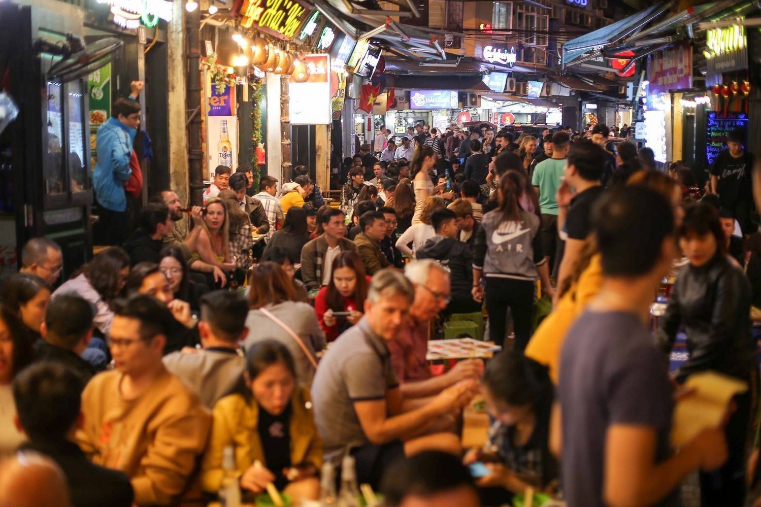 Hà Nội đặt mục tiêu kinh tế ban đêm đóng góp 5% GRDP, hình thành loạt không gian trải nghiệm đặc sắc