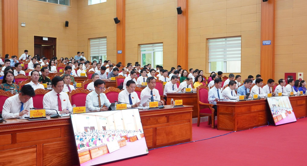 Quảng Trị khai mạc Kỳ họp thứ 4 HĐND tỉnh khóa IX, tập trung thúc đẩy mục tiêu tăng trưởng năm 2026