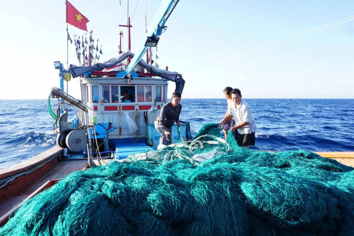 Nhiều địa phương tiếp tục đẩy mạnh mạnh tuyên truyền chống khai thác IUU cho ngư dân. Ảnh minh họa: VGP