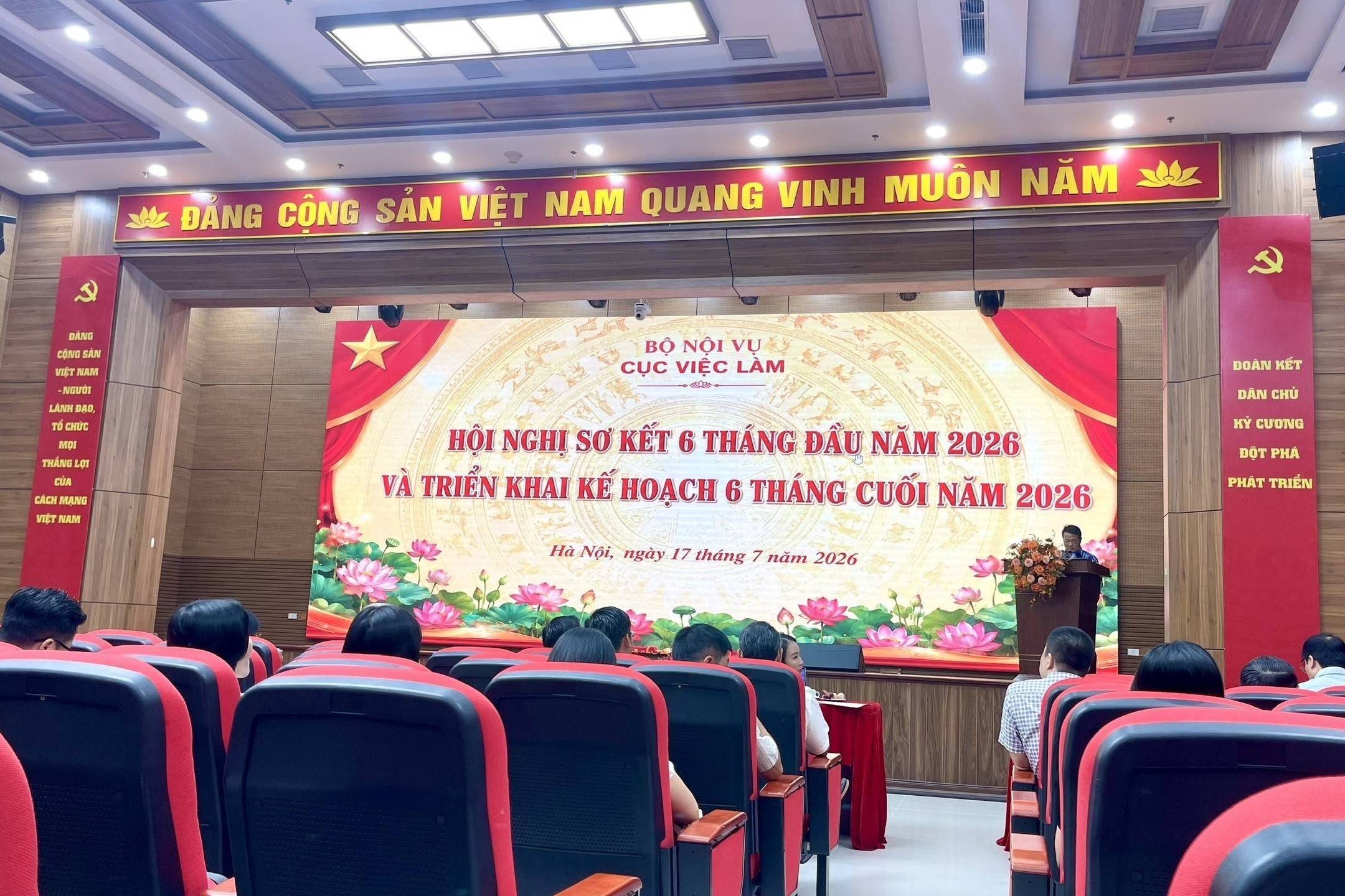 Cục Việc làm đẩy mạnh hoàn thiện chính sách, phát triển thị trường lao động hiện đại trong 6 tháng đầu năm 2026