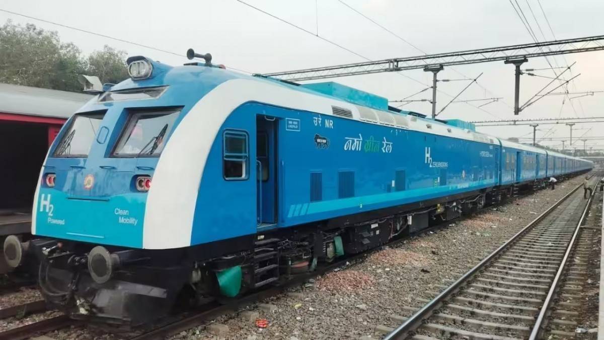Ấn Độ vận hành tàu hydro đầu tiên, mở hướng xanh hóa đường sắt