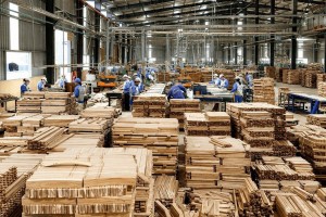 Trung Quốc vươn lên thành thị trường xuất khẩu gỗ lớn thứ hai của Việt Nam