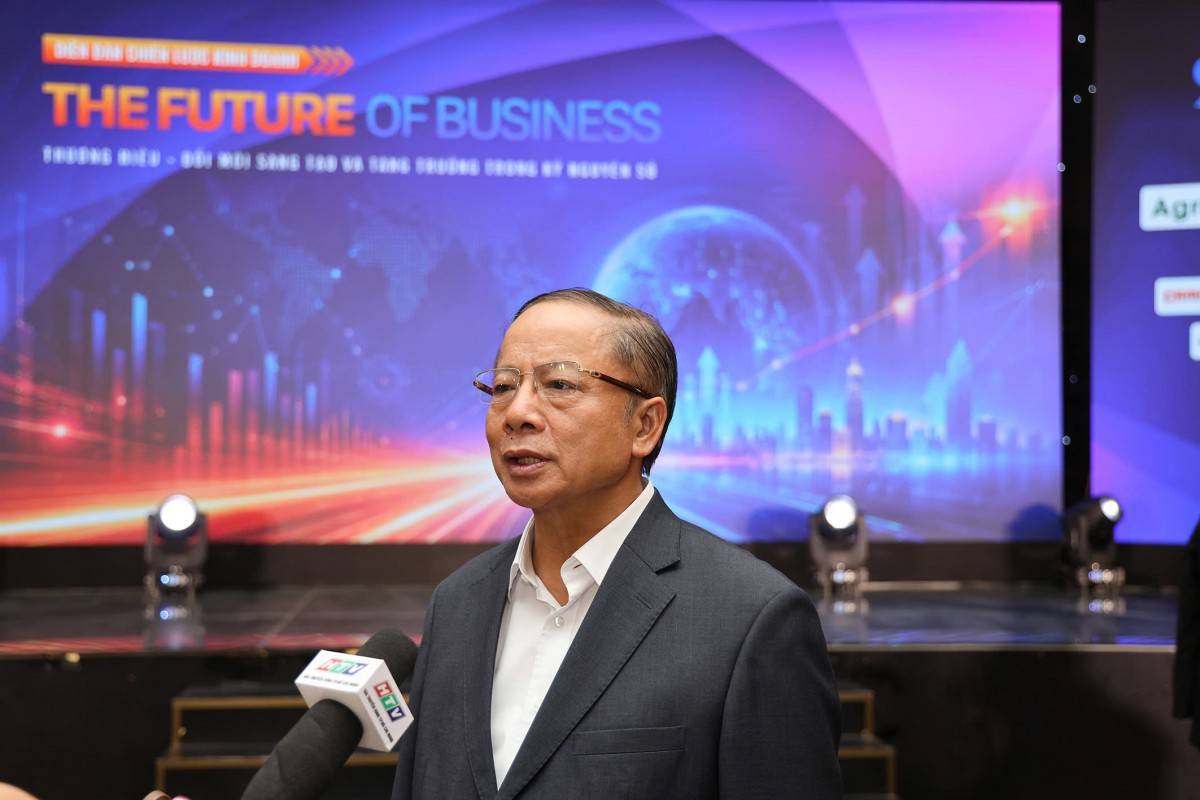 TS. Nguyễn Văn Thân, Chủ tịch Hiệp hội Doanh nghiệp nhỏ và vừa Việt Nam trả lời phỏng vấn trước sự kiện