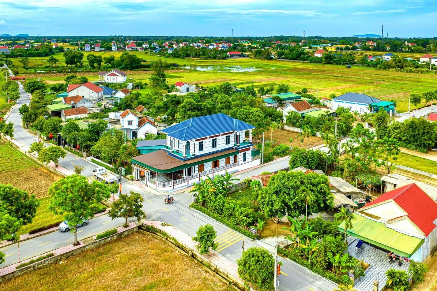 Hà Tĩnh mở rộng không gian phát triển từ sắp xếp lại thôn, tổ dân phố