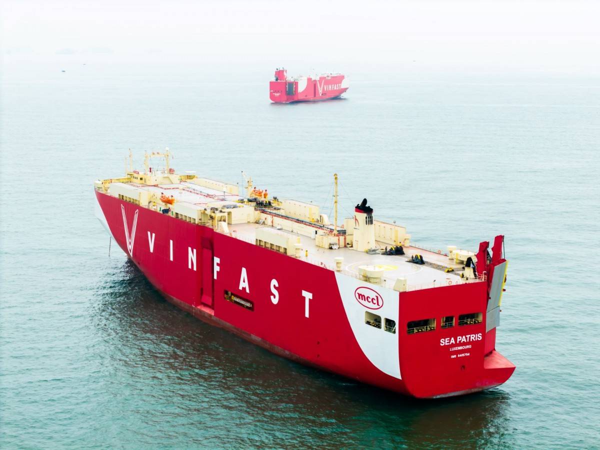 VinFast xuất hơn 5.000 ô tô điện tới châu Âu và Đông Nam Á trên hai tàu chuyên dụng