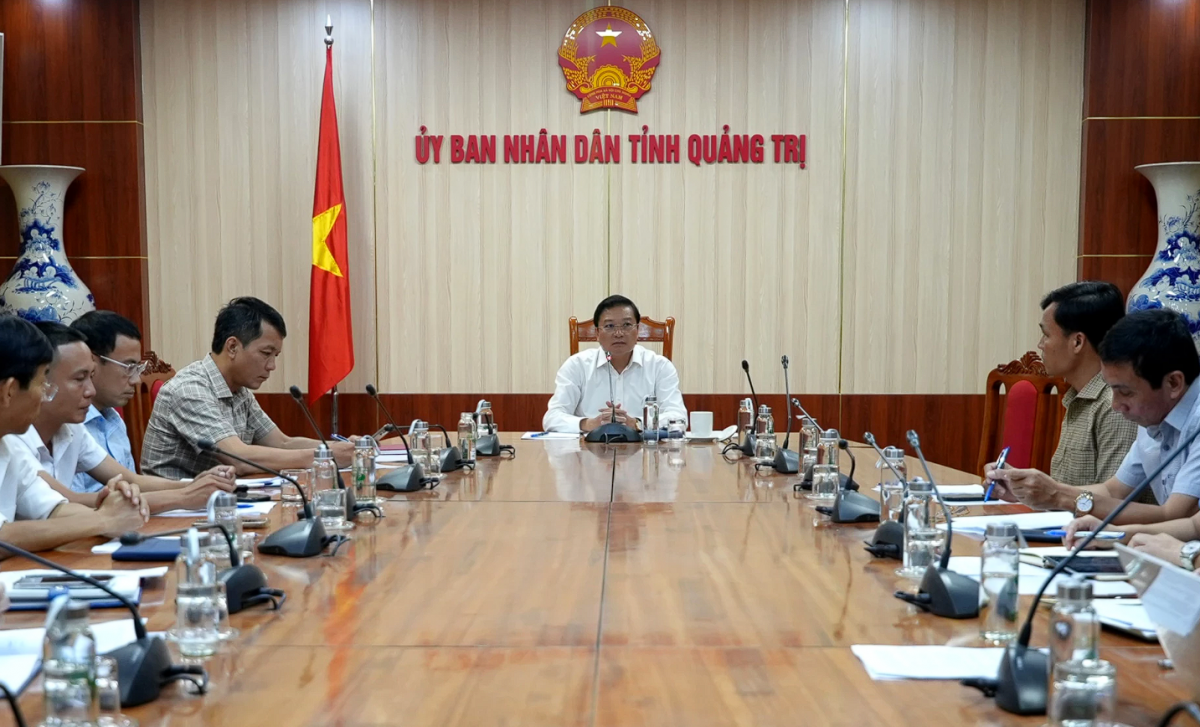 Quảng Trị: Tháo gỡ vướng mắc, đẩy nhanh tiến độ Dự án đường và kè nối cầu Nhật Lệ 2