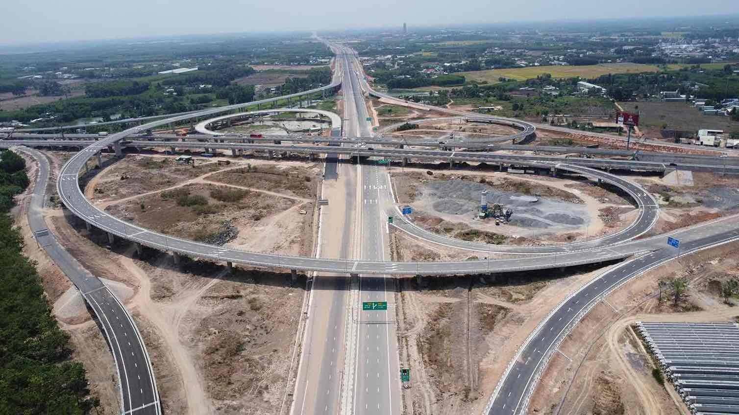 TP. Đồng Nai đẩy nhanh 4 dự án giao thông trọng điểm, hoàn tất giải phóng mặt bằng trước 10/8
