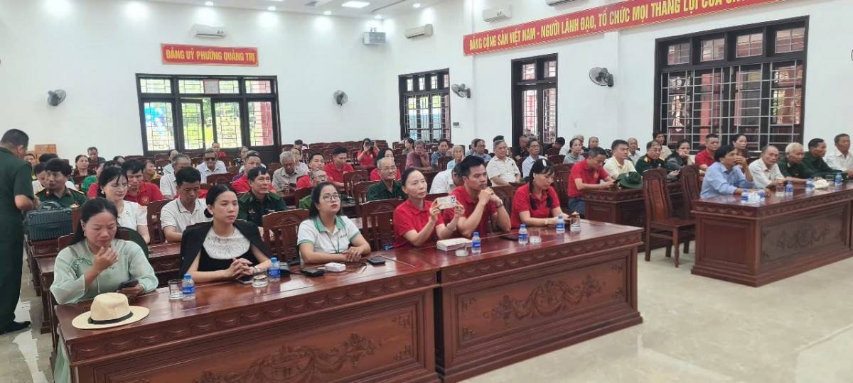 Ảnh toàn cảnh