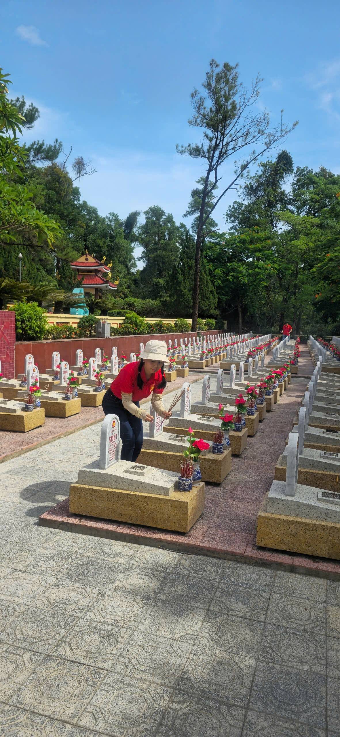 CLB Doanh nhân họ Nguyễn Việt Nam: Tri ân trên dải đất anh hùng Quảng Trị