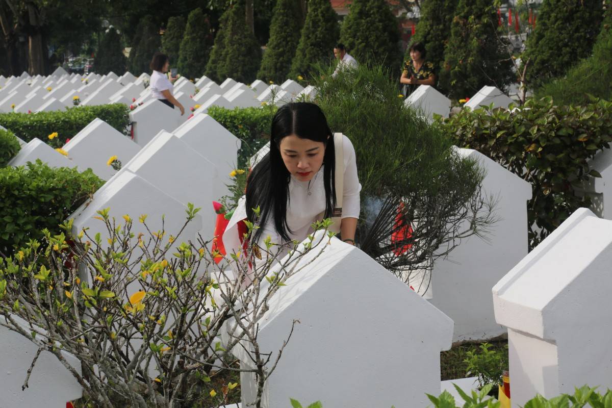 Doanh nhân Thanh Hóa dâng hương tưởng niệm các Anh hùng liệt sĩ