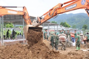 Lai Châu nhanh chóng ổn định đời sống người dân sau thiên tai ở Mường Than