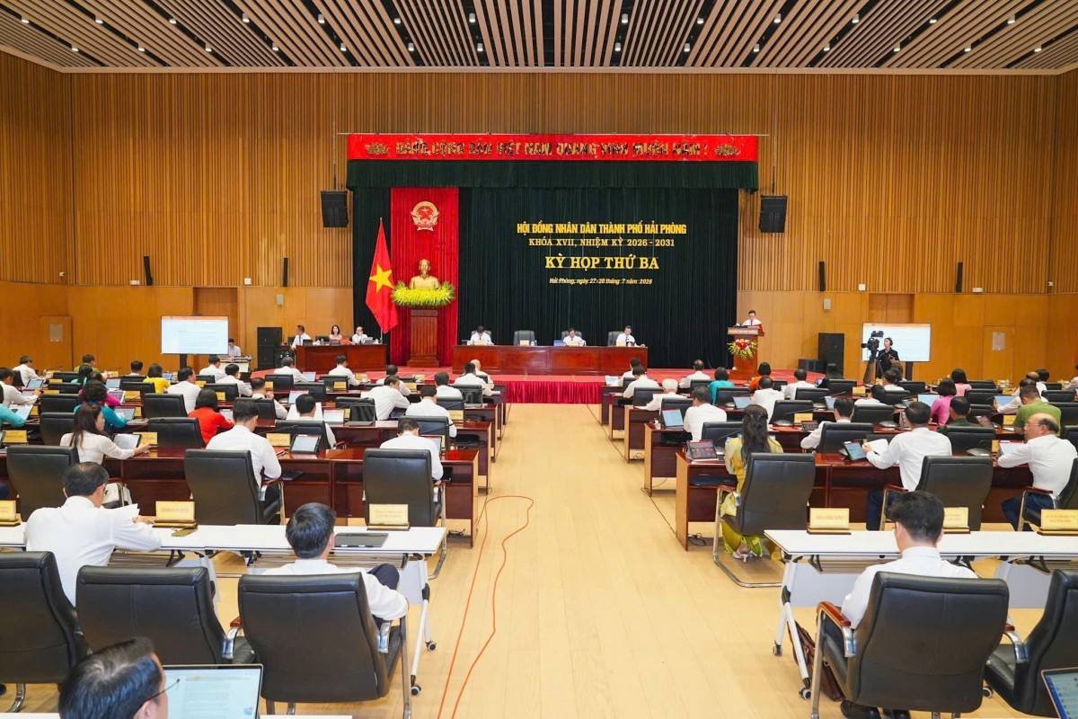 Khai mạc Kỳ họp HĐND thành phố Hải Phòng: Tăng tốc hành động vì mục tiêu tăng trưởng hai con số